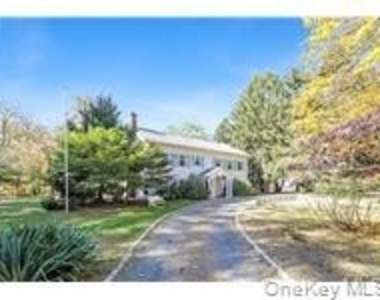 25 Whittier Road - Photo Thumbnail 2