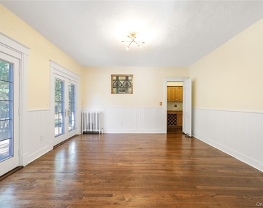 25 Whittier Road - Photo Thumbnail 18