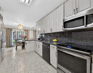 36 Wimbledon Drive - Photo Thumbnail 10