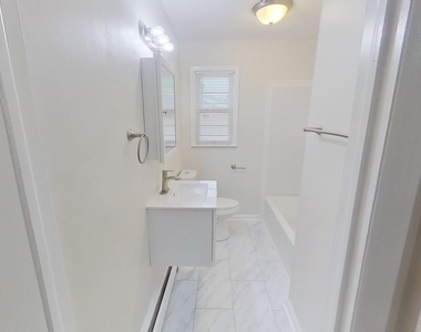 420 Delaware Avenue - Photo Thumbnail 7