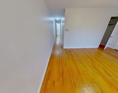 420 Delaware Avenue - Photo Thumbnail 1