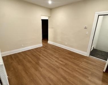 31 Bertha Street - Photo Thumbnail 7