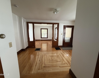 11 Hunter Street - Photo Thumbnail 8
