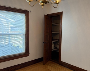 11 Hunter Street - Photo Thumbnail 12