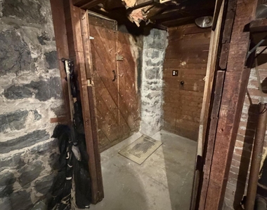 11 Hunter Street - Photo Thumbnail 48