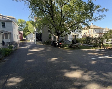 11 Hunter Street - Photo Thumbnail 40