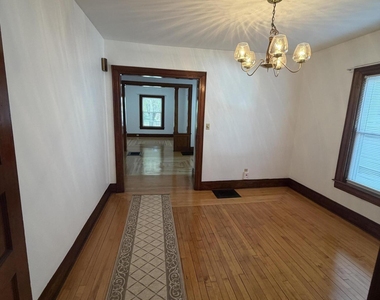 11 Hunter Street - Photo Thumbnail 10