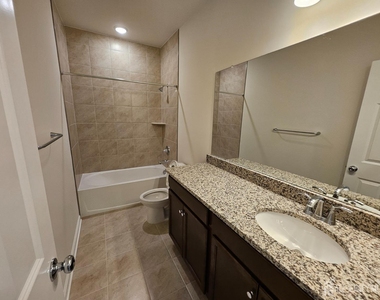605 Parker Boulevard - Photo Thumbnail 20