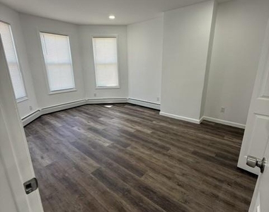 87 1st Street - Photo Thumbnail 8