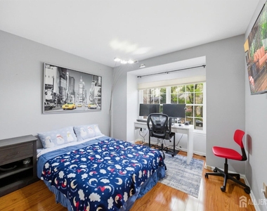 3 Dorchester Drive - Photo Thumbnail 39