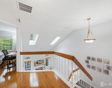 3 Dorchester Drive - Photo Thumbnail 38