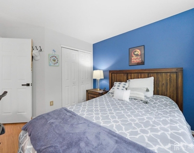 3 Dorchester Drive - Photo Thumbnail 36