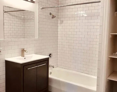 189 Sterling Place - Photo Thumbnail 5