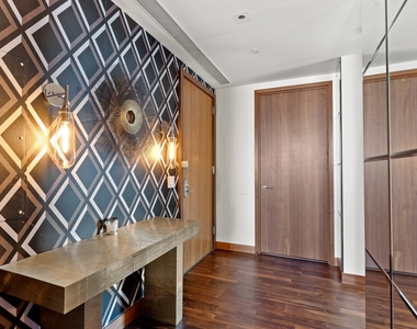 400 5th Avenue - Photo Thumbnail 2