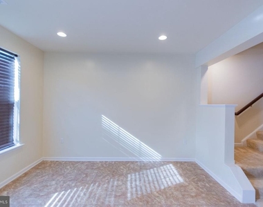 132 O'flannery Court - Photo Thumbnail 24