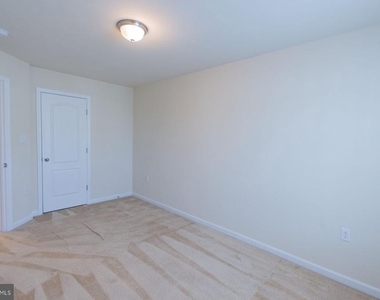 132 O'flannery Court - Photo Thumbnail 36
