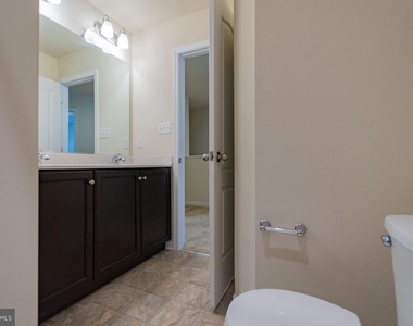 132 O'flannery Court - Photo Thumbnail 42