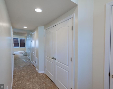 132 O'flannery Court - Photo Thumbnail 7