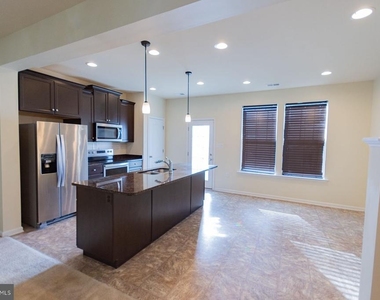 132 O'flannery Court - Photo Thumbnail 17