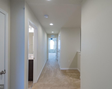 132 O'flannery Court - Photo Thumbnail 30
