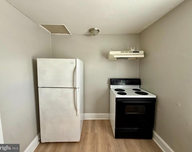 2641 Valley Avenue - Photo Thumbnail 5