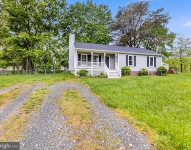 11802 Oakdale Court - Photo Thumbnail 22