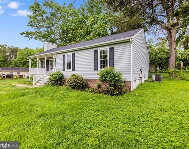 11802 Oakdale Court - Photo Thumbnail 23