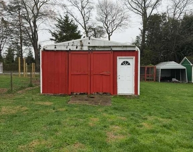 13209 Thornton Drive - Photo Thumbnail 18
