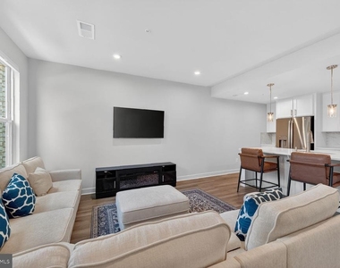42548 Invergordon Terrace - Photo Thumbnail 11