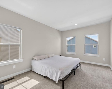 42548 Invergordon Terrace - Photo Thumbnail 22