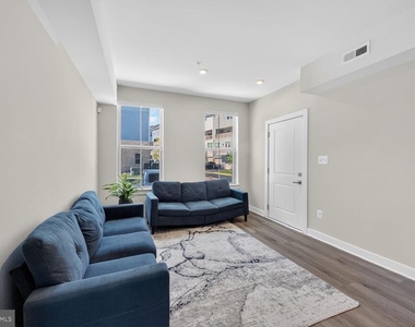 42548 Invergordon Terrace - Photo Thumbnail 4