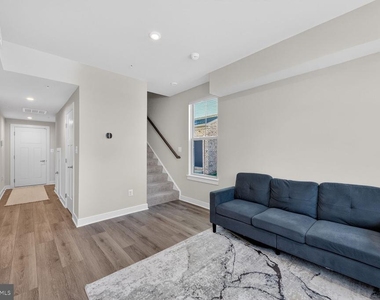 42548 Invergordon Terrace - Photo Thumbnail 3