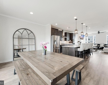 42403 Arcola Vista Terrace - Photo Thumbnail 14