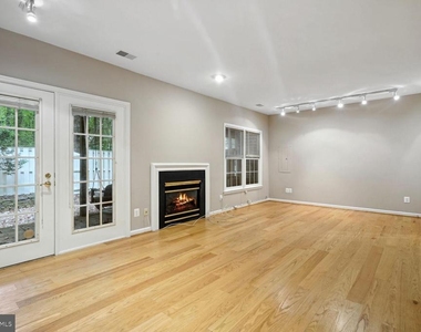 8544 Westown Way - Photo Thumbnail 23