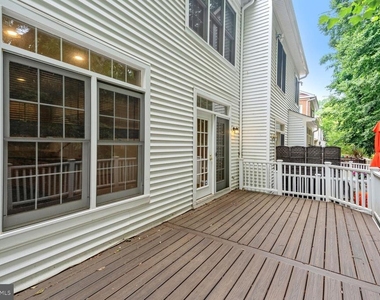 8544 Westown Way - Photo Thumbnail 28