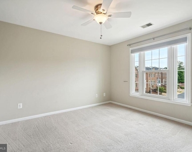 8544 Westown Way - Photo Thumbnail 18