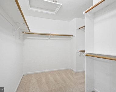 8544 Westown Way - Photo Thumbnail 13