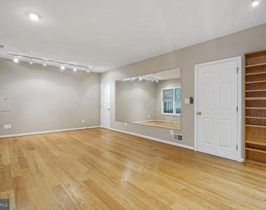 8544 Westown Way - Photo Thumbnail 24