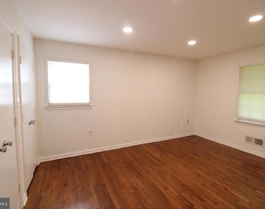 4918 Althea Drive - Photo Thumbnail 17