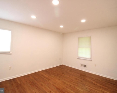 4918 Althea Drive - Photo Thumbnail 16