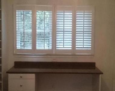 1415 Mayflower Drive - Photo Thumbnail 12