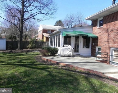 1415 Mayflower Drive - Photo Thumbnail 28