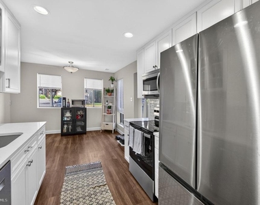 517 Florida Avenue - Photo Thumbnail 20