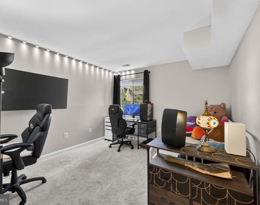 517 Florida Avenue - Photo Thumbnail 26