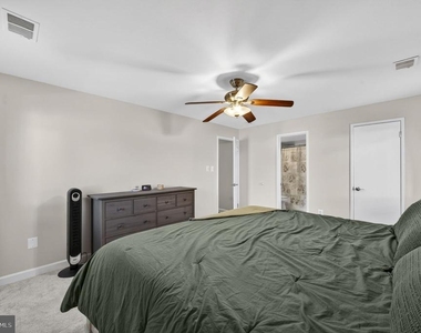 517 Florida Avenue - Photo Thumbnail 22