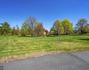517 Florida Avenue - Photo Thumbnail 40
