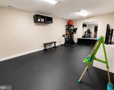 7327 Yates Court - Photo Thumbnail 26