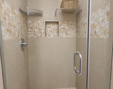 7327 Yates Court - Photo Thumbnail 12