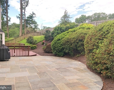 7327 Yates Court - Photo Thumbnail 32