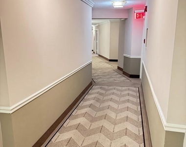 8360 Greensboro Drive - Photo Thumbnail 7